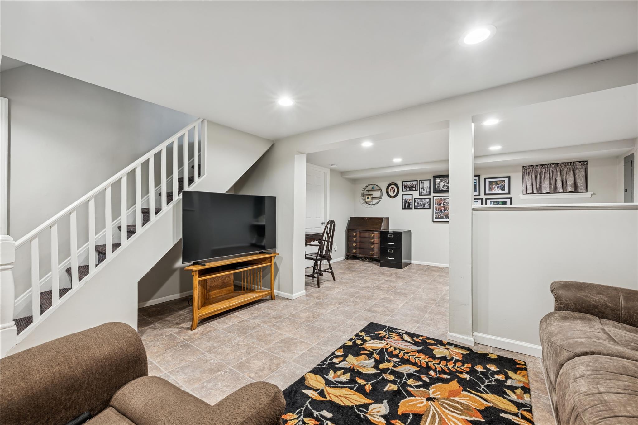 3865 New York Avenue, Seaford, New York image 27