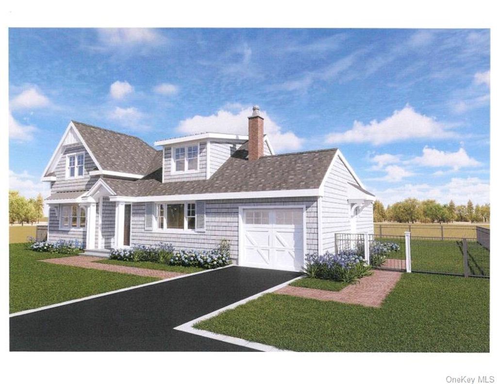 Photo of 84 Hiawatha Drive, Brightwaters, NY 11718 (MLS # 919346)