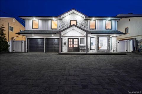 4011 Greentree Drive Oceanside NY 11572