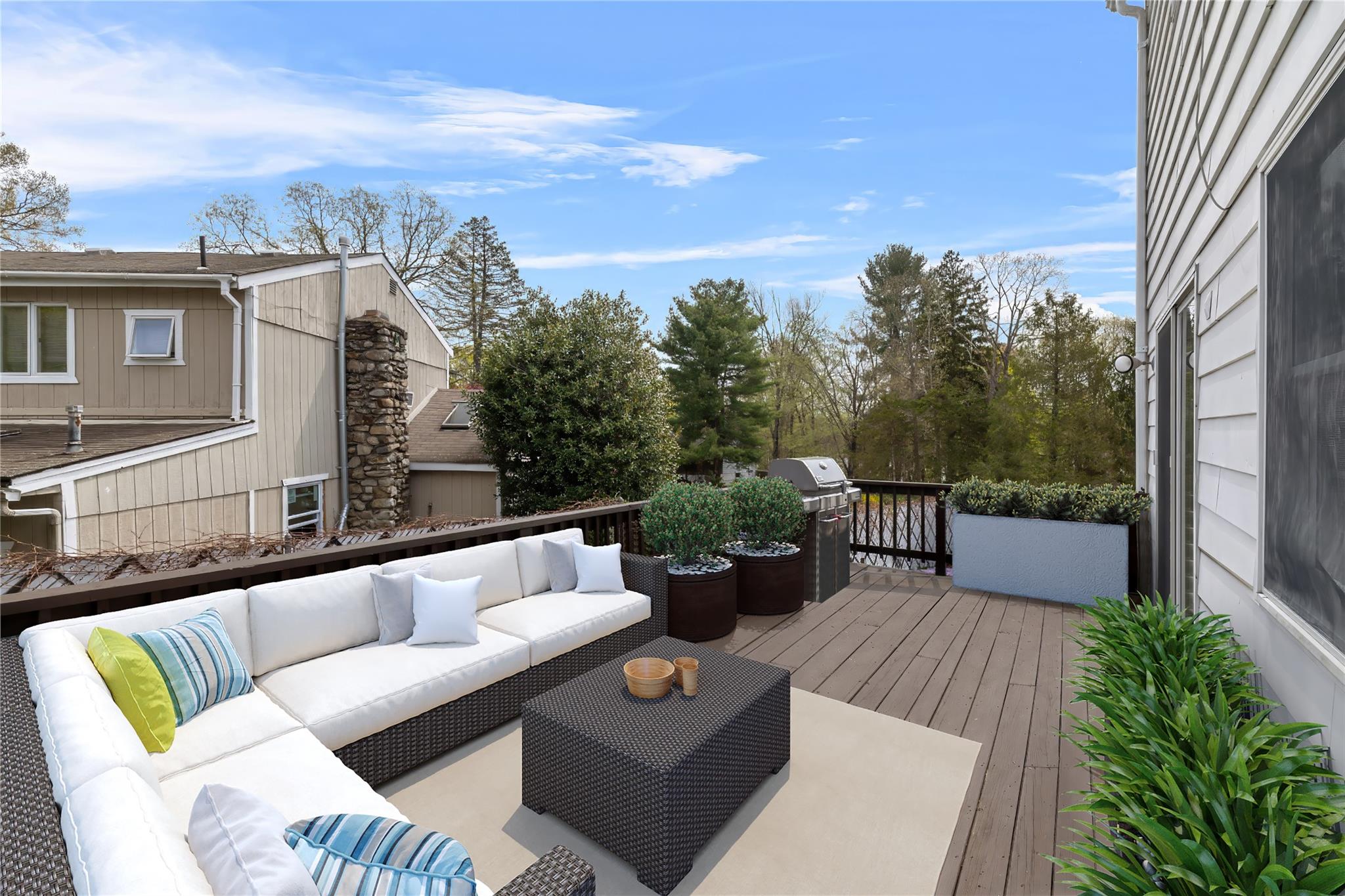 216 Maple Avenue, Monroe, New York image 30