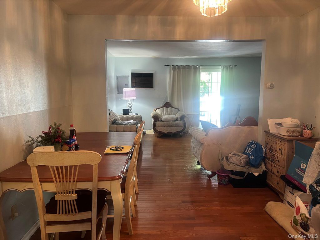 Photo of 40 Roosevelt Drive, West Haverstraw, NY 10993 (MLS # 921638)