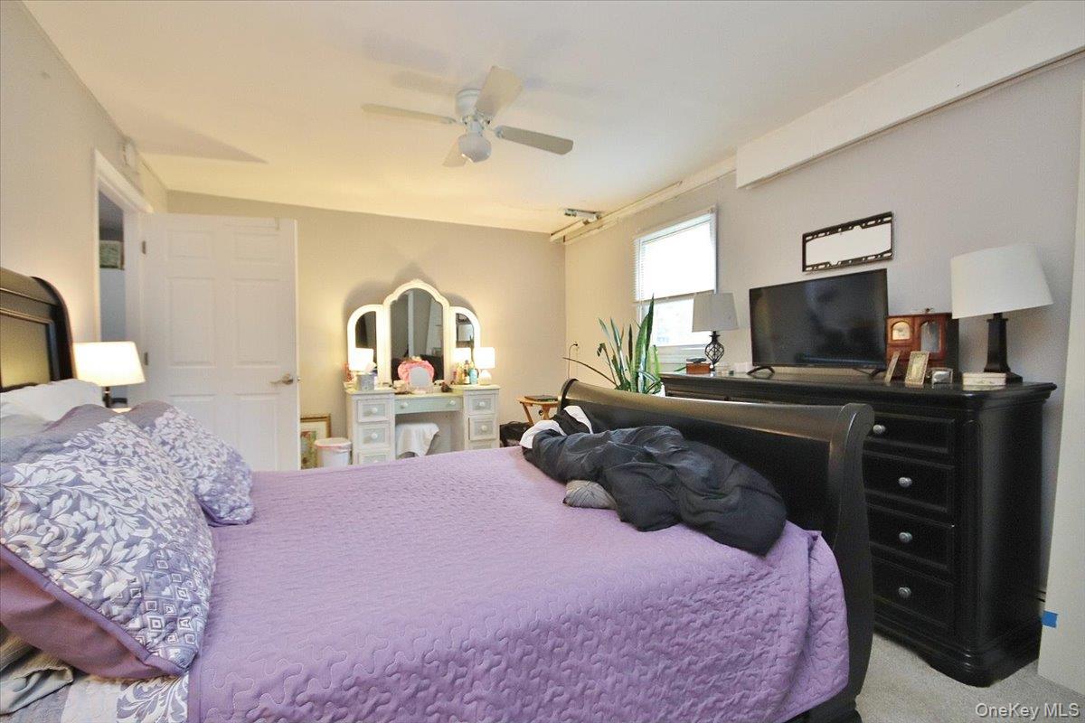 Marlboro, New York 12542, United States, 3 Bedrooms Bedrooms, ,2 BathroomsBathrooms,Residential,Active,237483