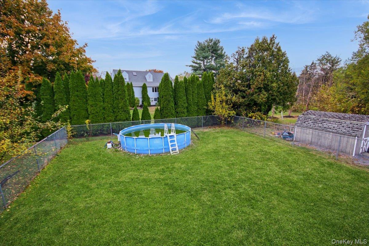 Marlboro, New York 12542, United States, 3 Bedrooms Bedrooms, ,2 BathroomsBathrooms,Residential,Active,237483