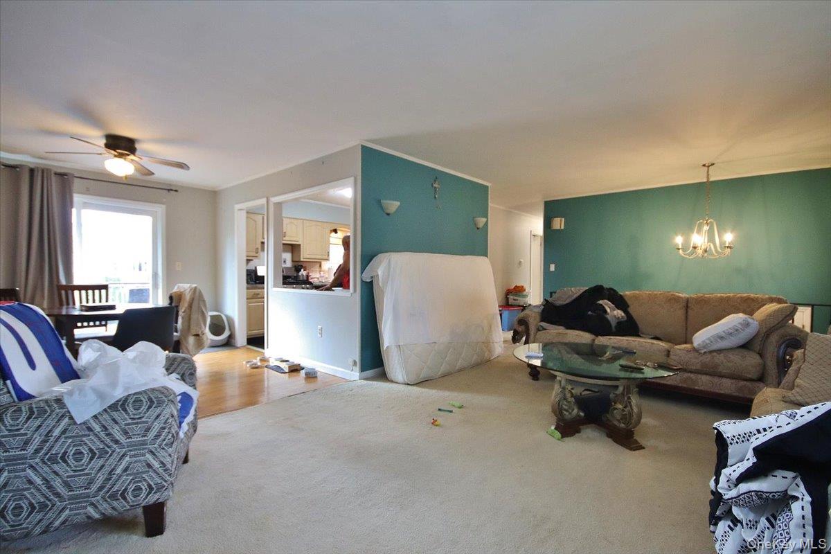 Marlboro, New York 12542, United States, 3 Bedrooms Bedrooms, ,2 BathroomsBathrooms,Residential,Active,237483