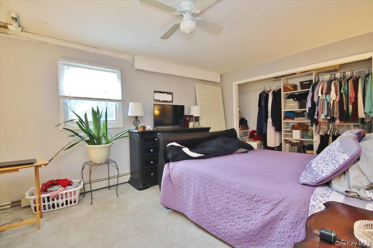 Marlboro, New York 12542, United States, 3 Bedrooms Bedrooms, ,2 BathroomsBathrooms,Residential,Active,237483