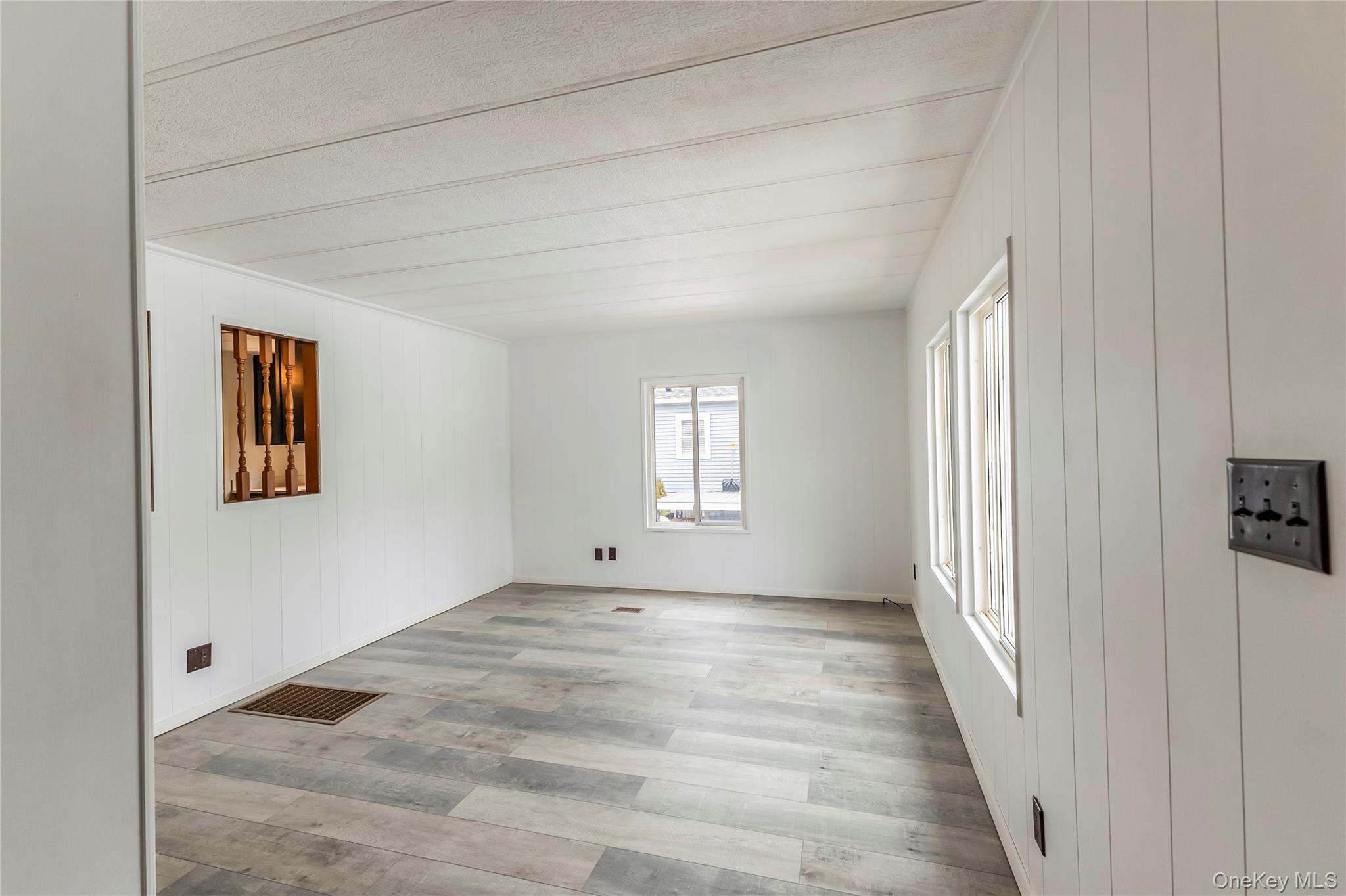 525 Riverleigh Avenue P3