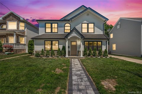 41 Madison Avenue New Hyde Park NY 11040