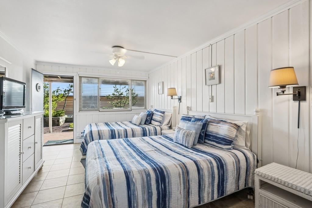 2136 Montauk Highway 112
