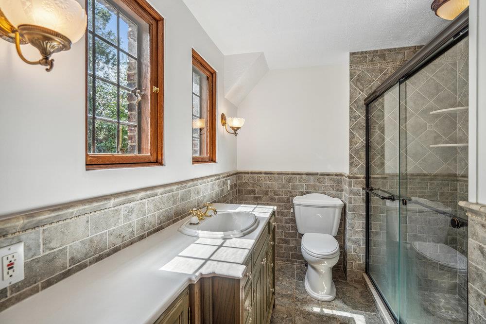 38 Country Club Drive, Port Washington, New York image 32