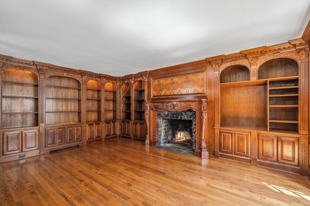 38 Country Club Drive, Port Washington, New York image 18