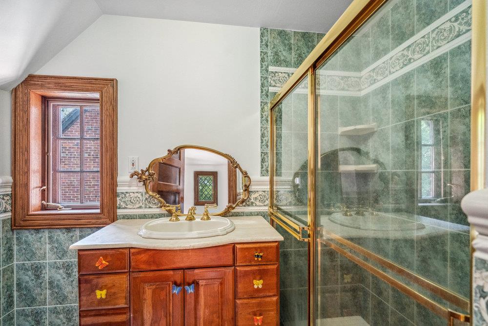 38 Country Club Drive, Port Washington, New York image 42
