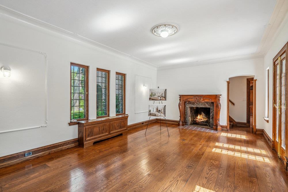 38 Country Club Drive, Port Washington, New York image 7