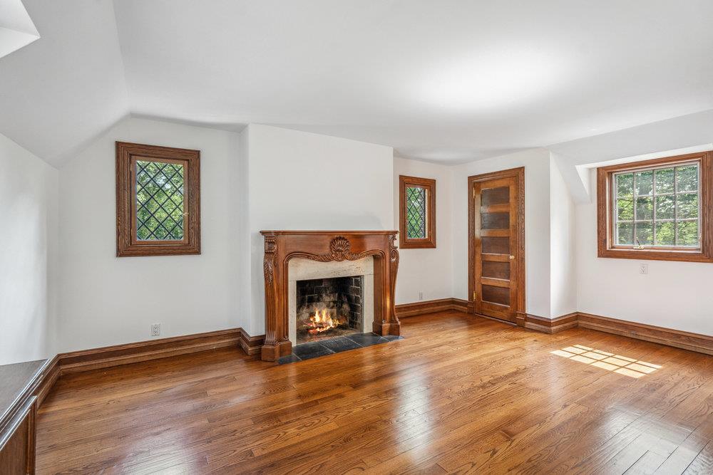 38 Country Club Drive, Port Washington, New York image 40