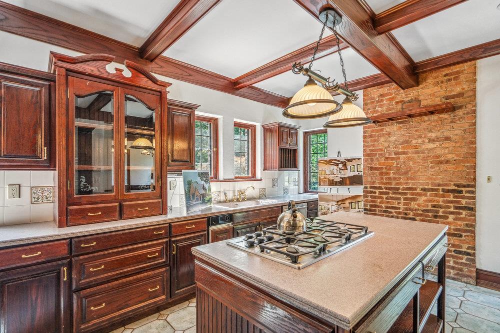 38 Country Club Drive, Port Washington, New York image 19
