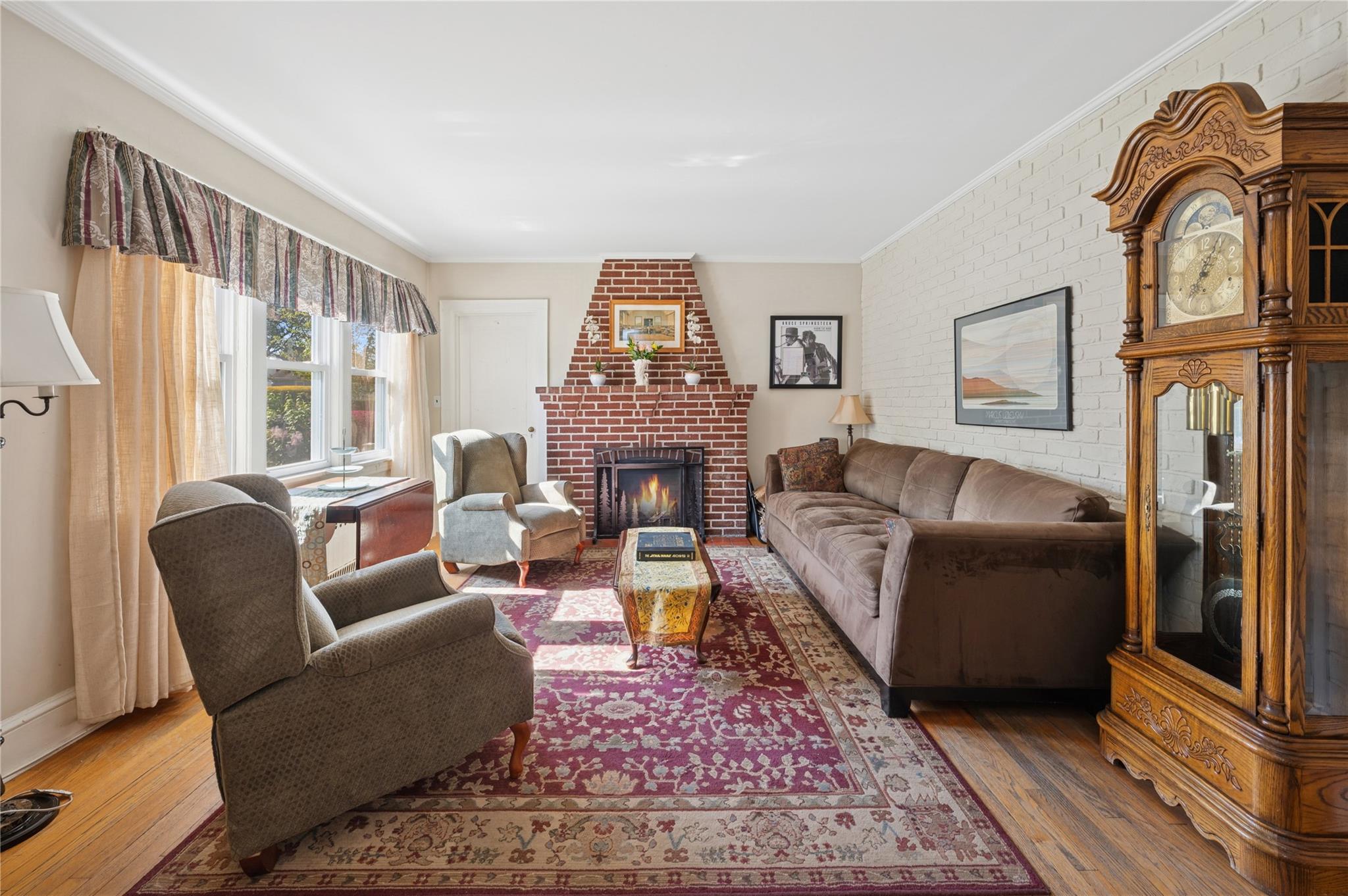219 Third Avenue, Pelham, New York image 4