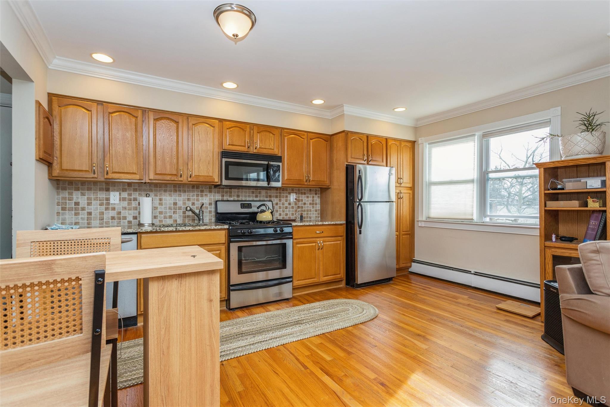 235 N Middletown Road E