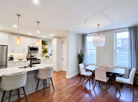 Photo of 20-71 41st Street, Astoria, NY 11105 (MLS # 967336)