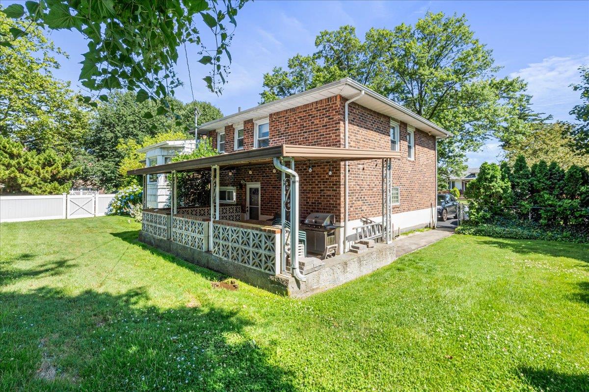 157 Birch Dr