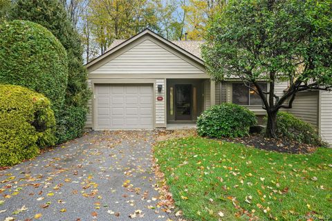 Photo of 711 Heritage Hills Drive #A, Somers, NY 10589 (MLS # 923997)