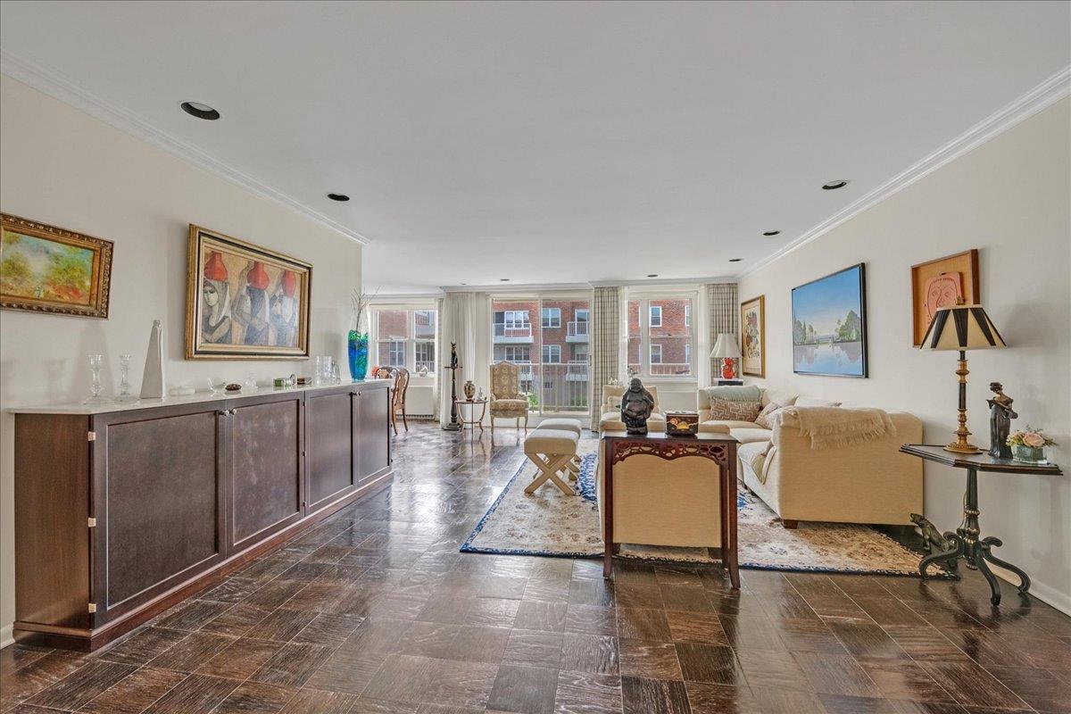 1534 Broadway #113, Hewlett, New York image 7