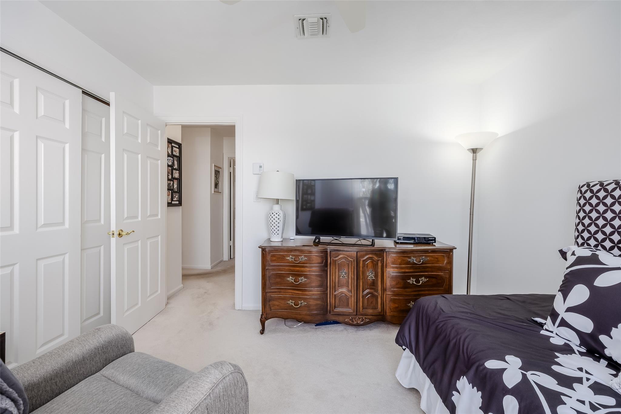 91 Standish Drive, Mount Sinai, New York image 28