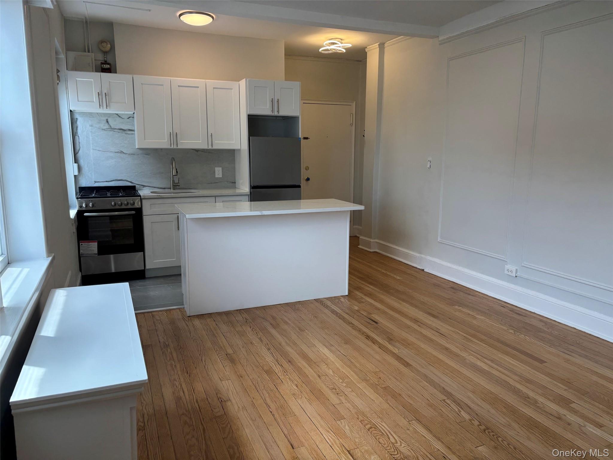 271 Greenwich Avenue 2D