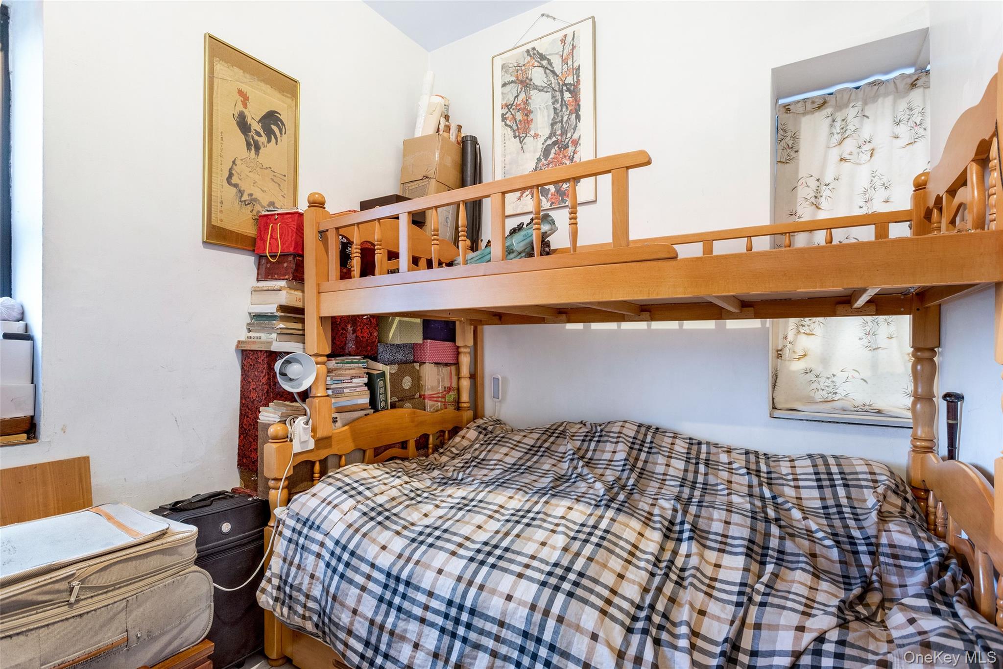 167 Sands Street 214