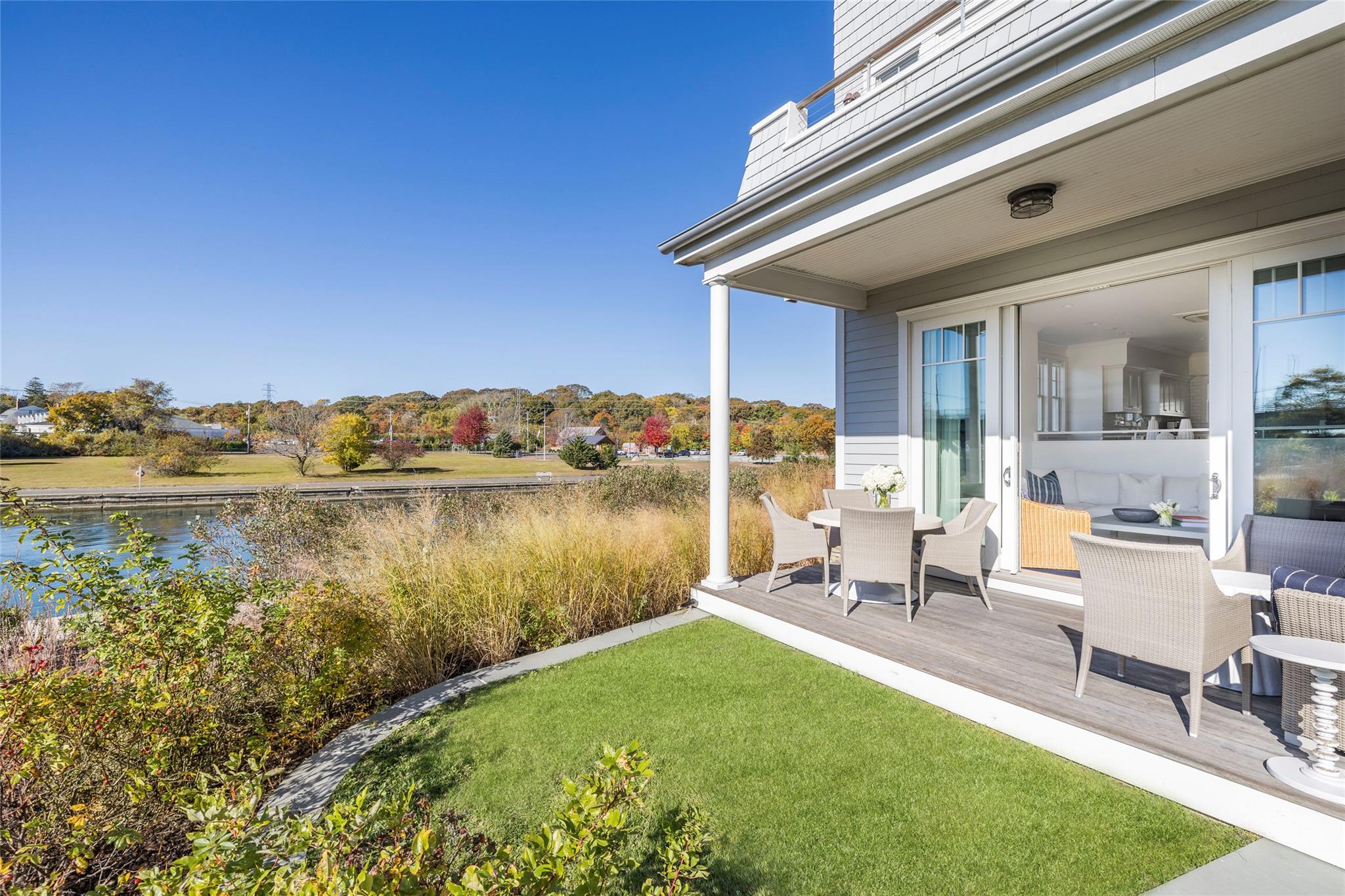 17 Old Boathouse Lane S