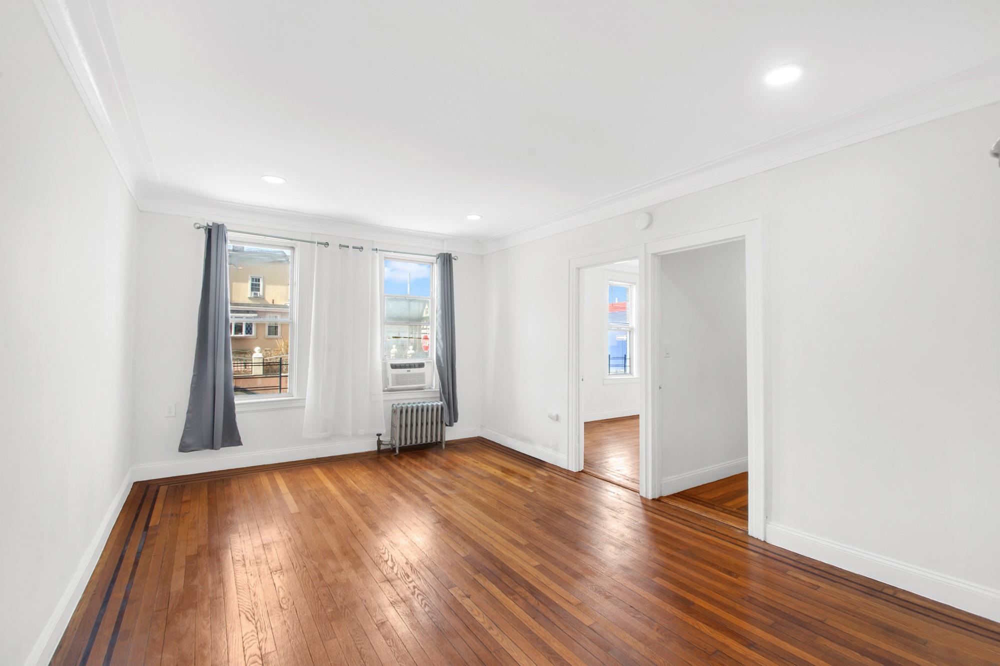 95-03 Cresskill Place