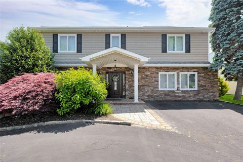 2985 Cheryl Road Merrick NY 11566