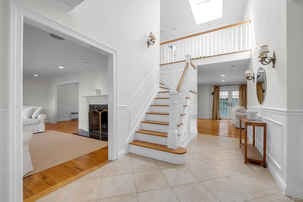 Photo of 111 Palmyra Avenue, Woodmere, NY 11598 (MLS # 967580)