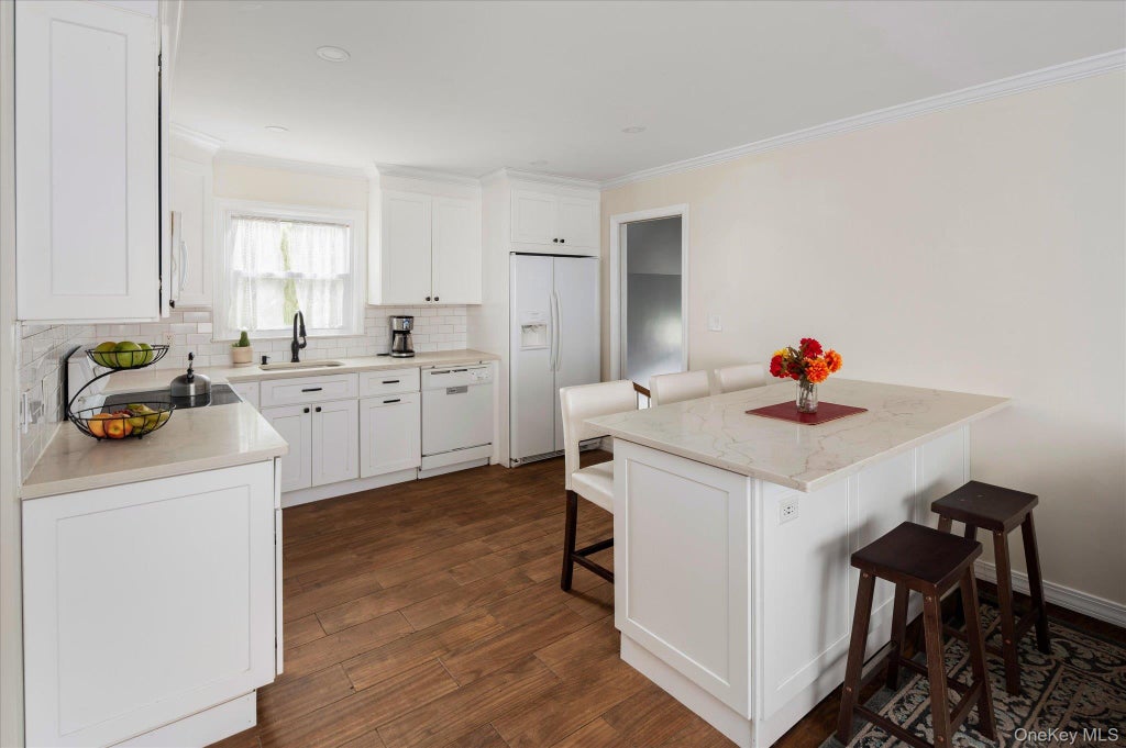 Photo of 2872 Old Yorktown Road, Yorktown Heights, NY 10598 (MLS # 1038293)