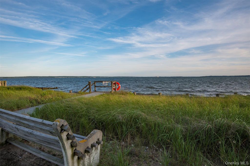 Photo of 700 Gin Lane, Southold, NY 11971 (MLS # 960404)