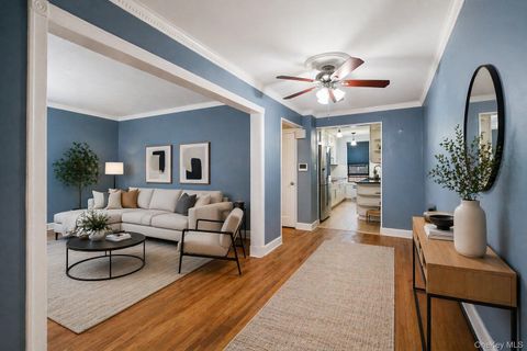 Photo of 2165 Brigham Street #2F, Brooklyn, NY 11229 (MLS # 989160)