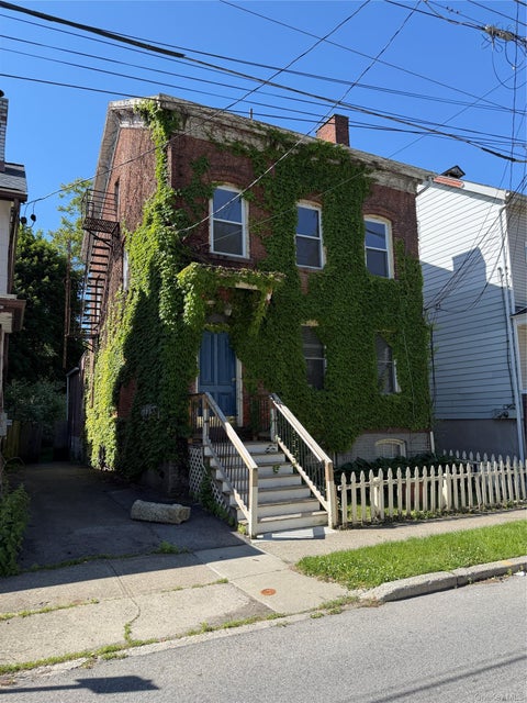 Multifamily For Sale - 41 Gifford Avenue<br/> Poughkeepsie, NY 12601