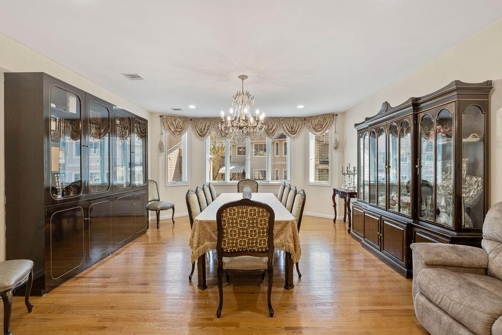 8 Rose Garden Way #202, Monsey, New York image 11