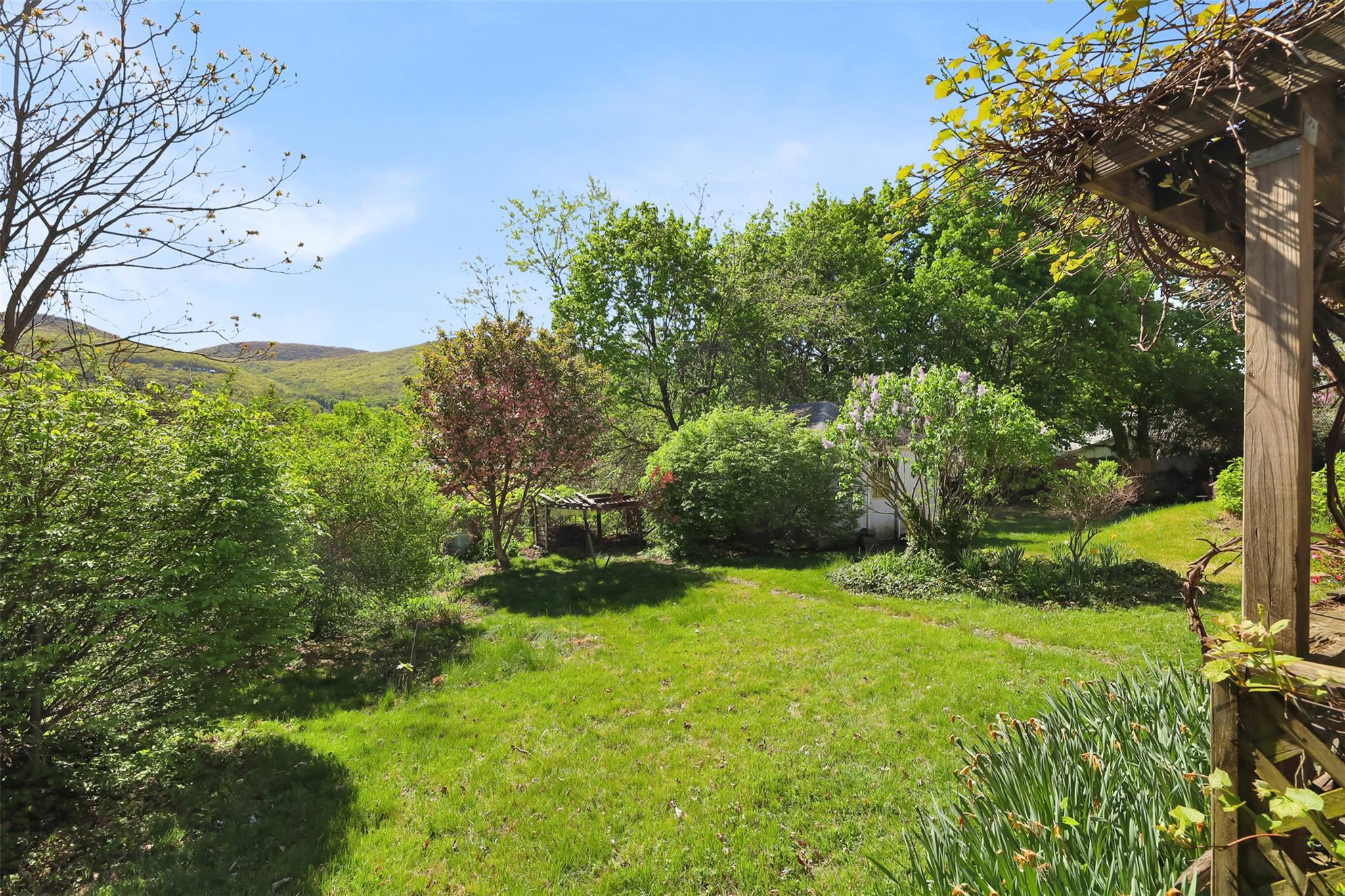 15 Davis Street, Beacon, New York image 38