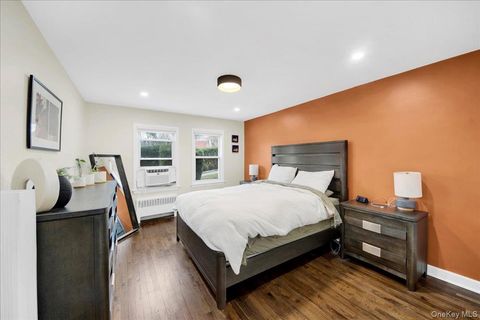 Photo of 120 N Broadway #16A, Irvington, NY 10533 (MLS # 974960)