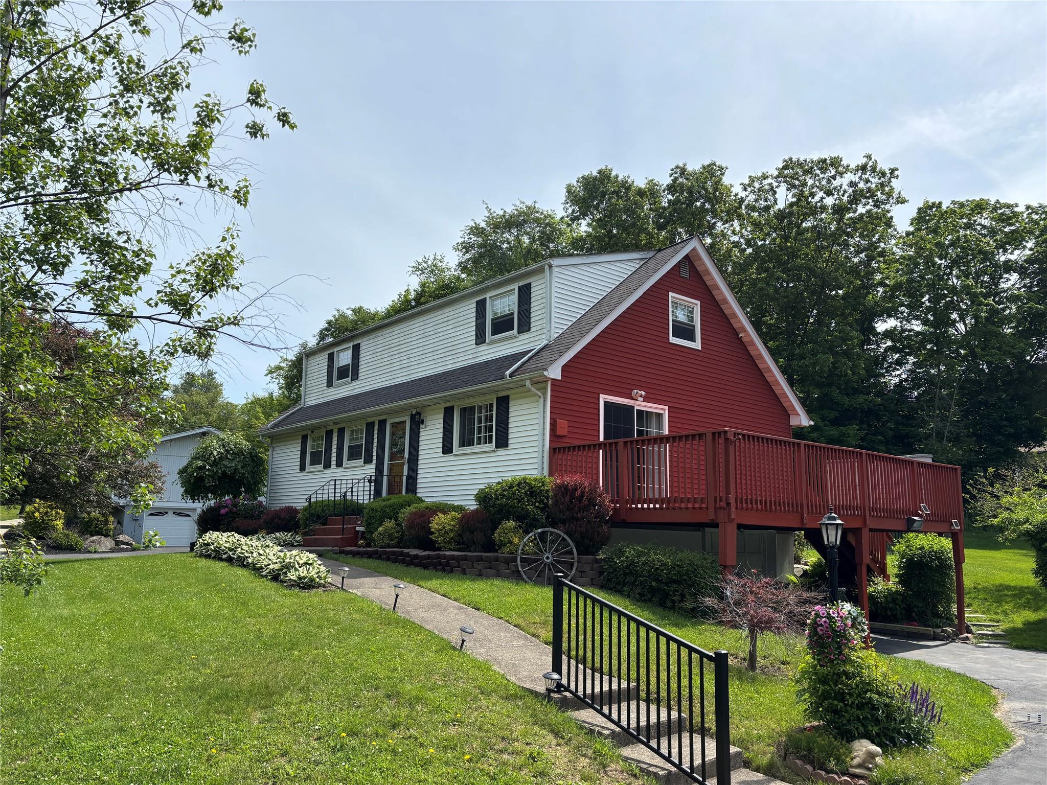 6 Windmill Road, Poughkeepsie, New York image 1