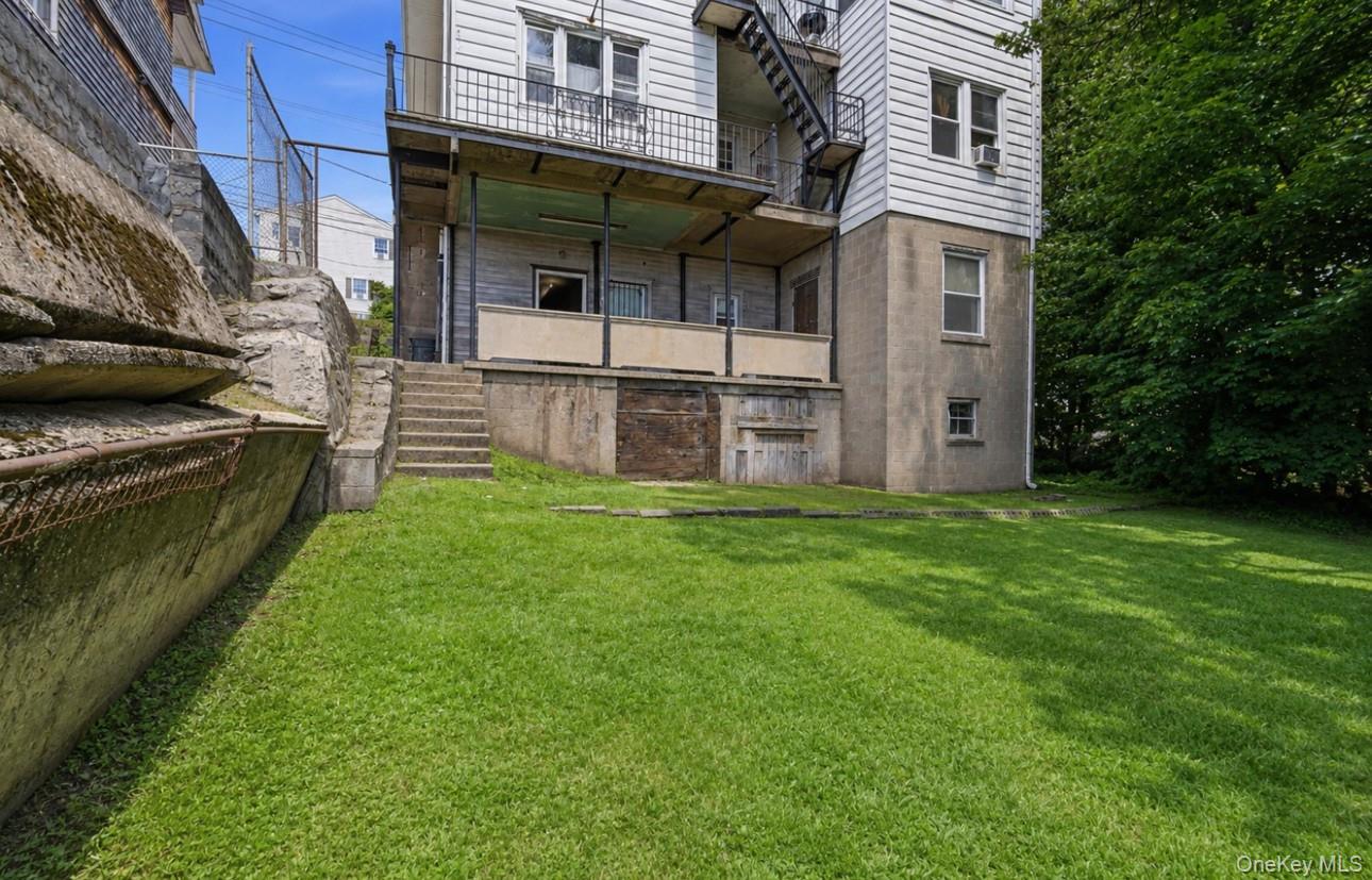 27 Soundview Street
