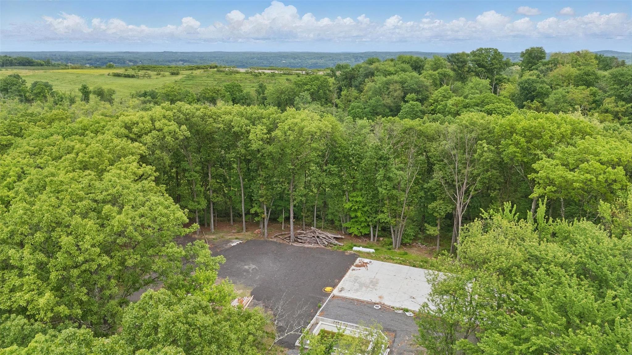 715 Broadway, Esopus, New York image 3