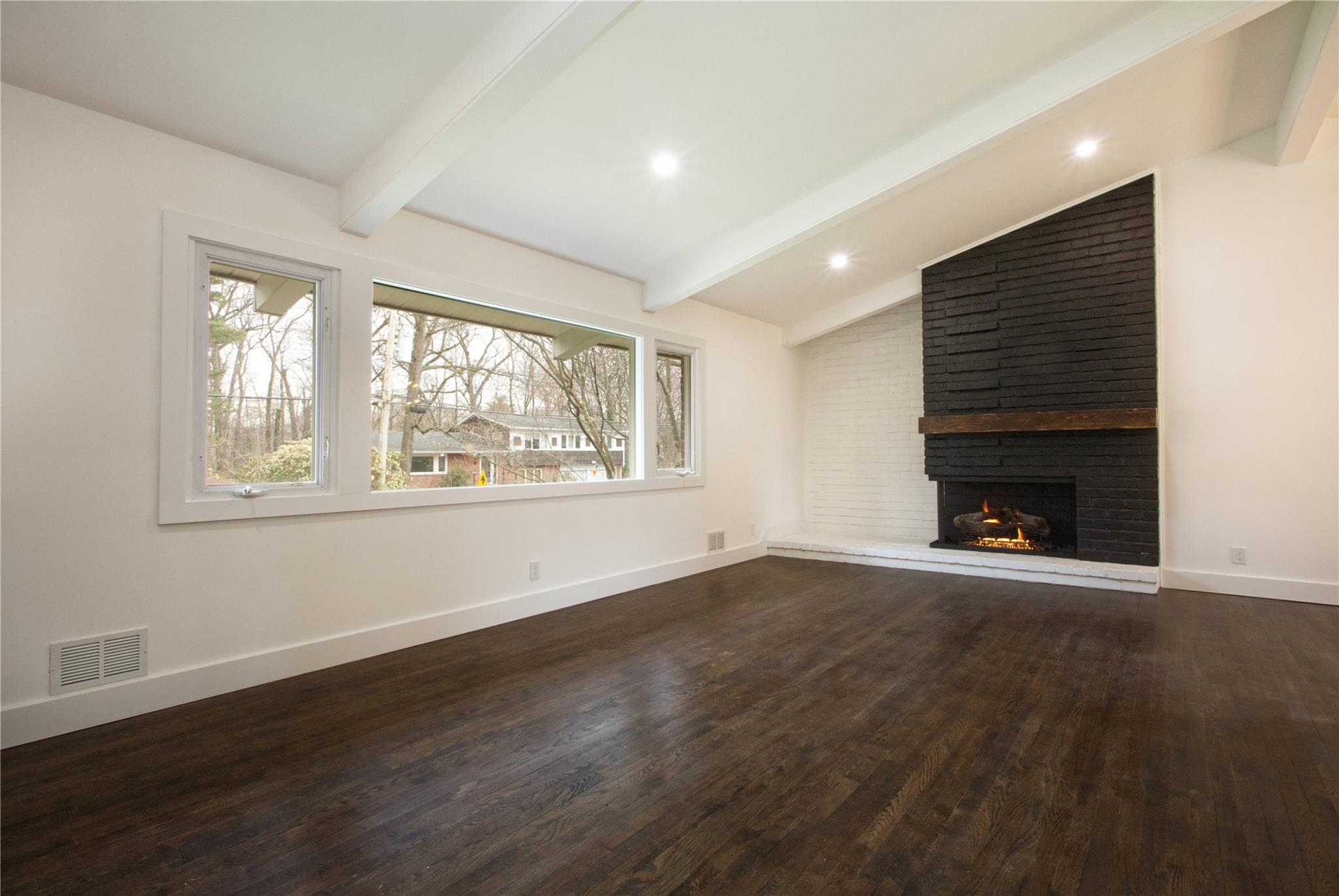 20 Wood Hollow Lane Ln, New Rochelle, New York image 8