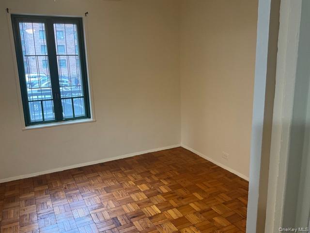 1594 Metropolitan Avenue MH