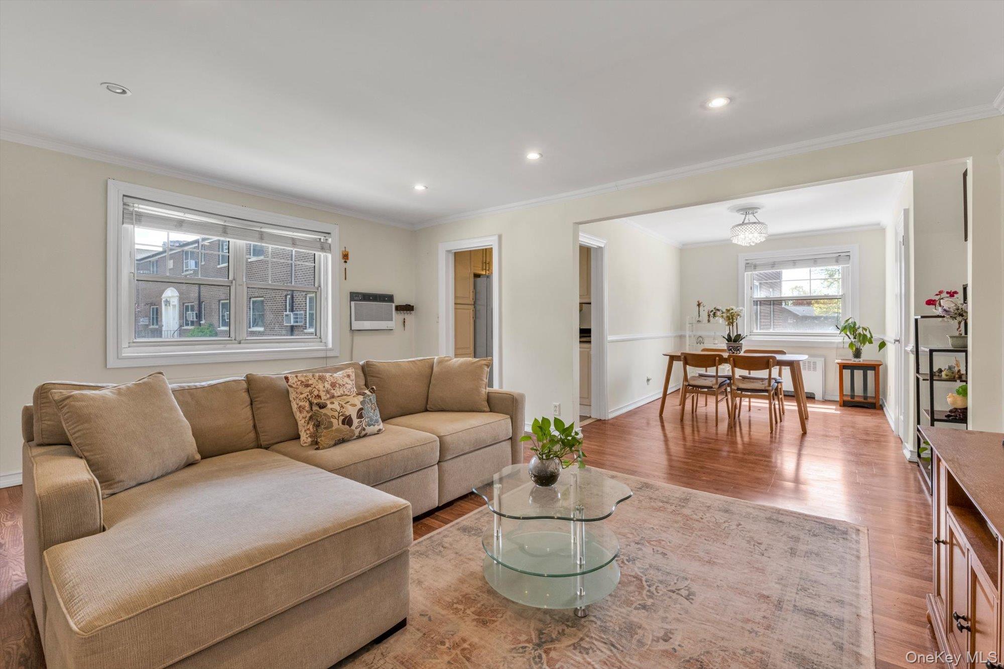 255-10 61st Avenue #3-907