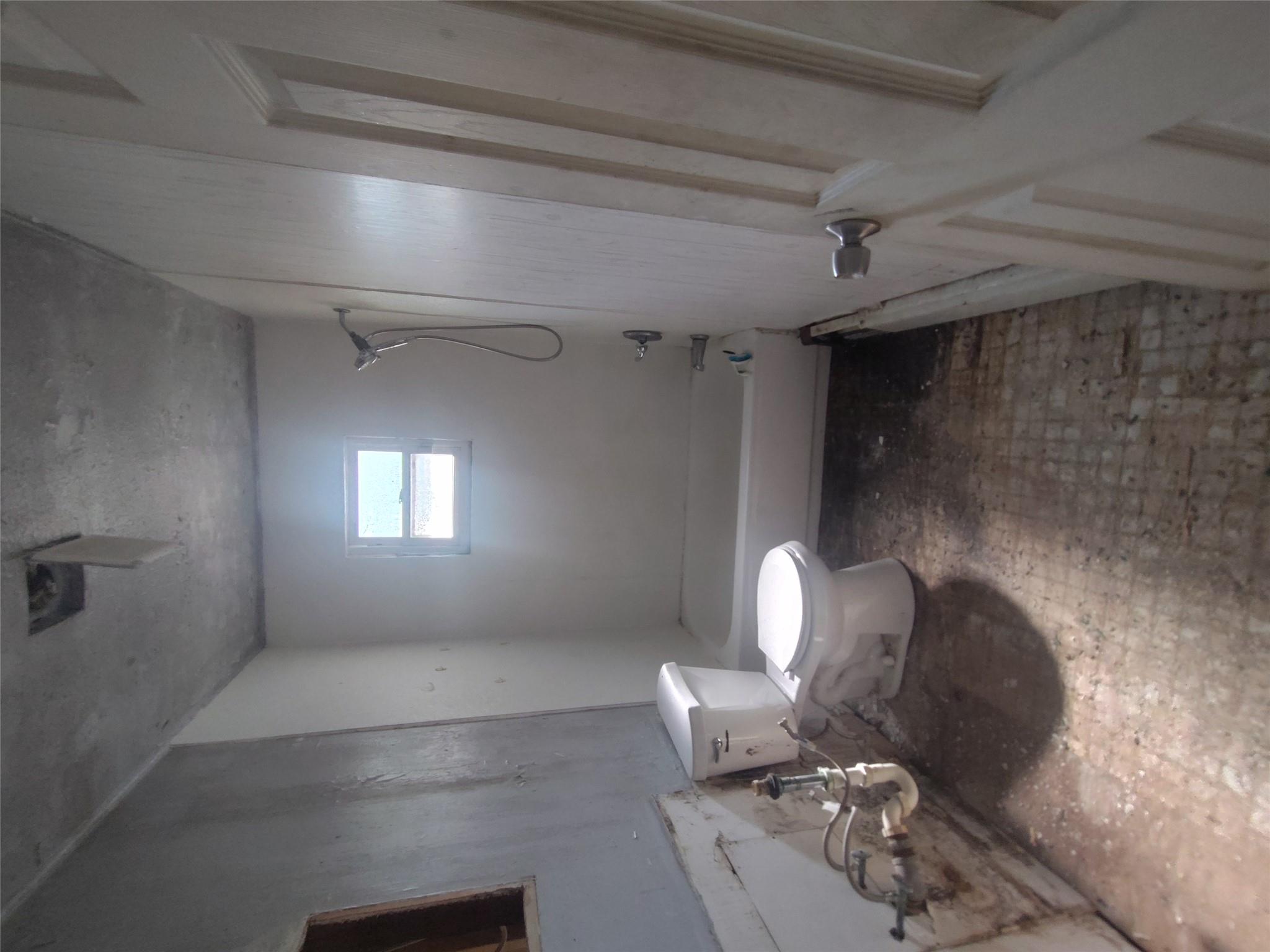 54 Meadowmere Avenue, Mastic Beach, New York image 10