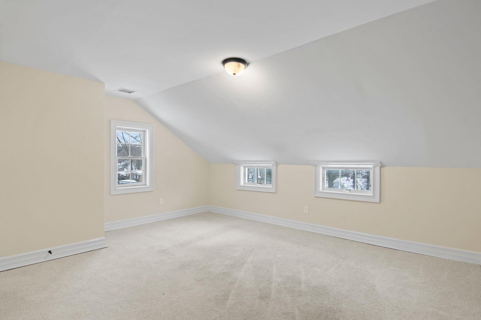 312 Woodbine Avenue, North Port, New York image 18