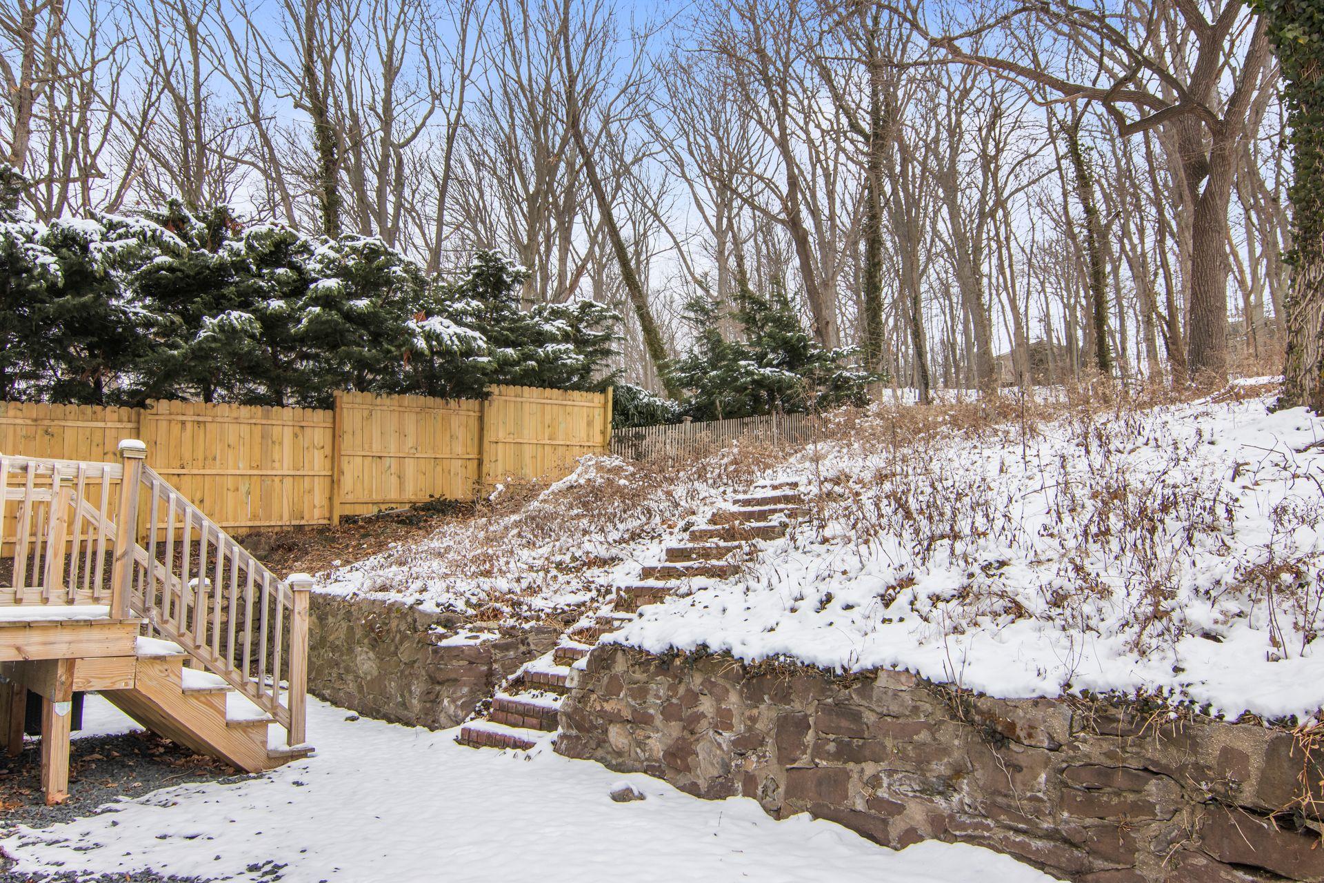 312 Woodbine Avenue, North Port, New York image 22