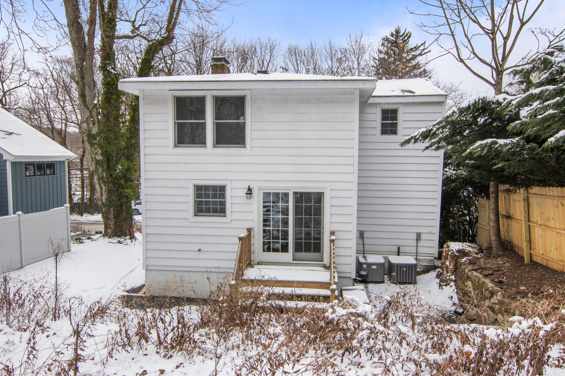 312 Woodbine Avenue, North Port, New York image 21