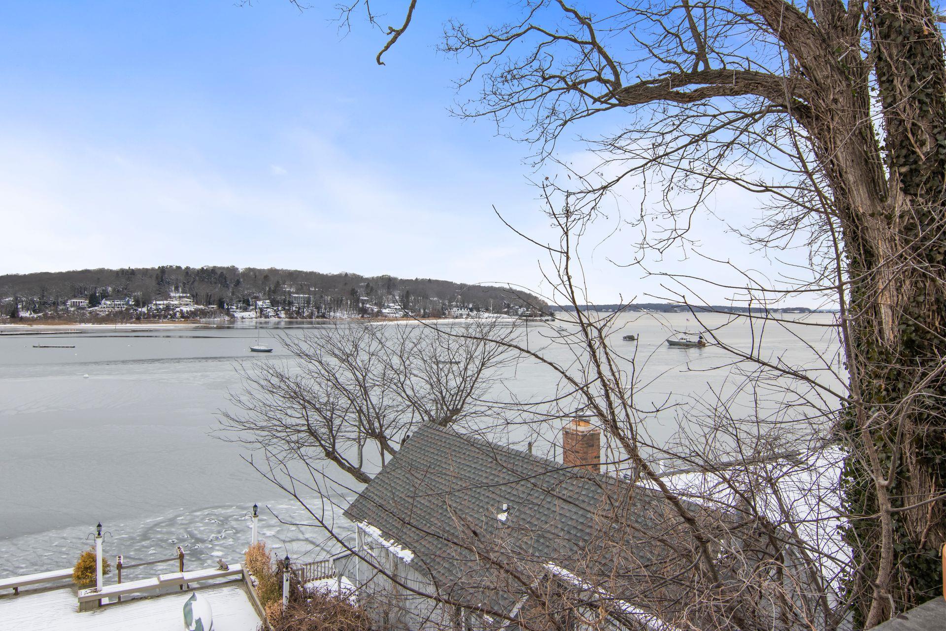 312 Woodbine Avenue, North Port, New York image 25