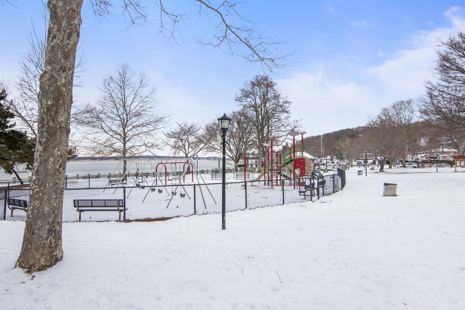 312 Woodbine Avenue, North Port, New York image 24